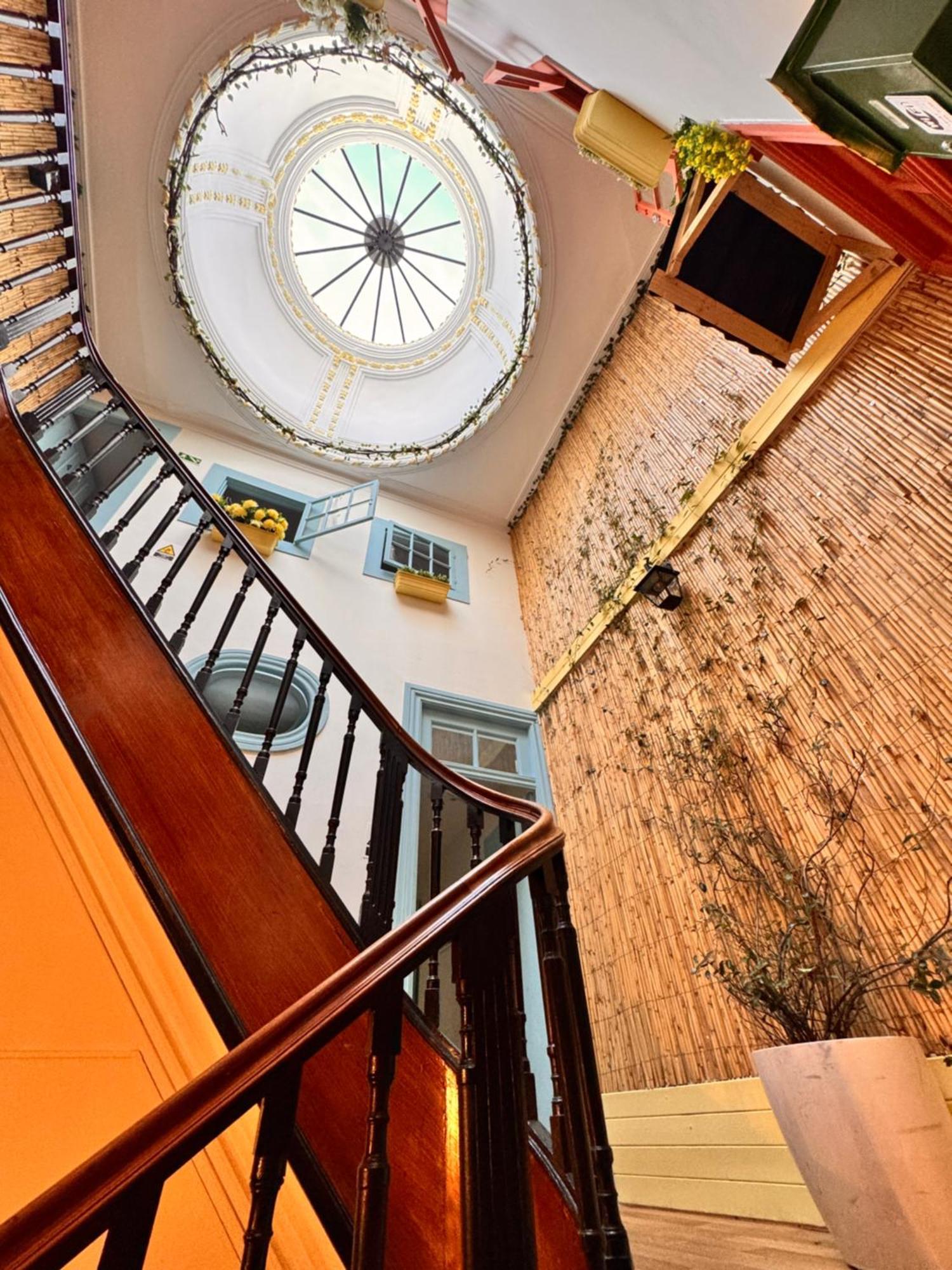 Samba Guesthouse ポルト エクステリア 写真