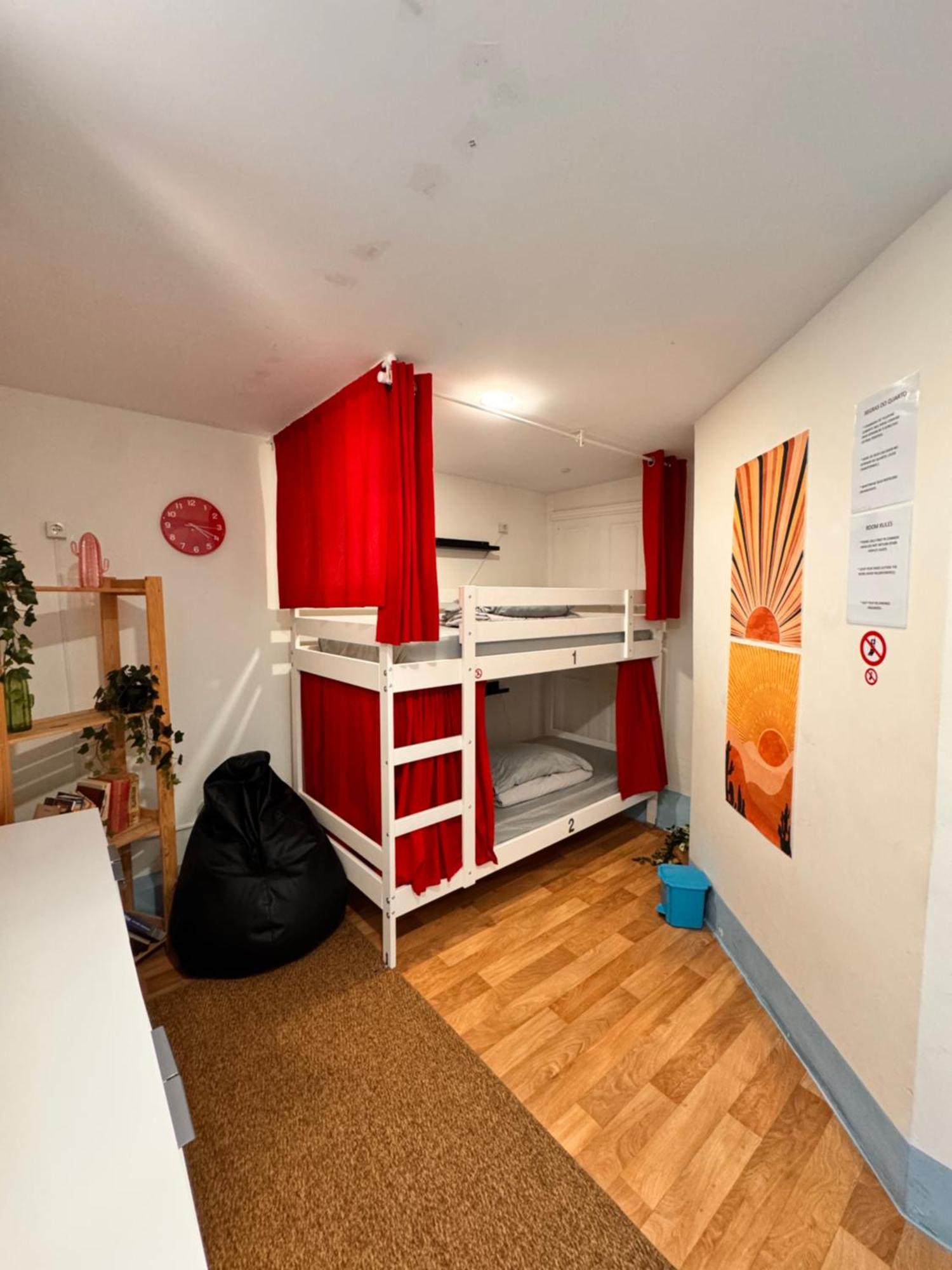 Samba Guesthouse ポルト エクステリア 写真