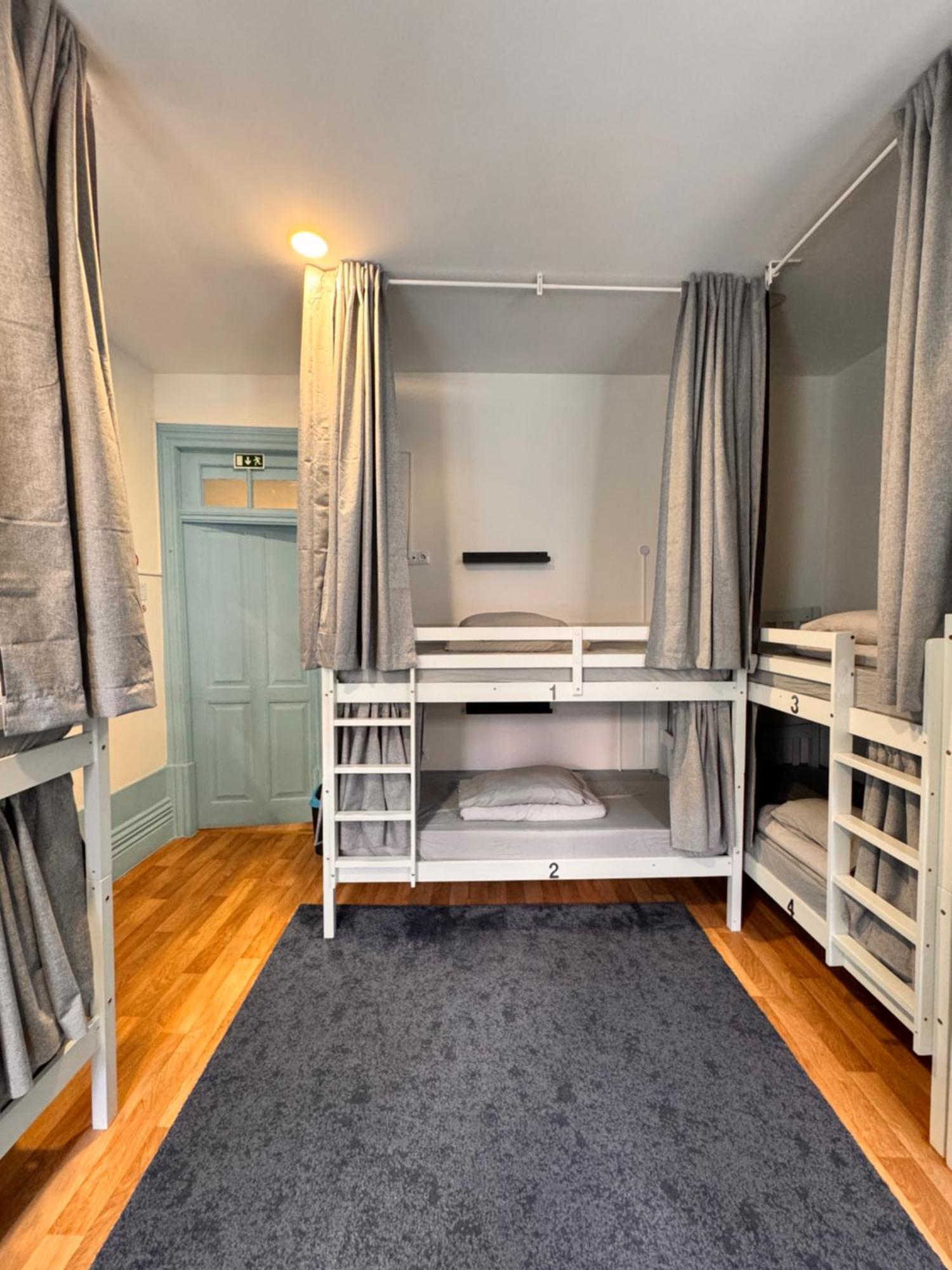 Samba Guesthouse ポルト エクステリア 写真